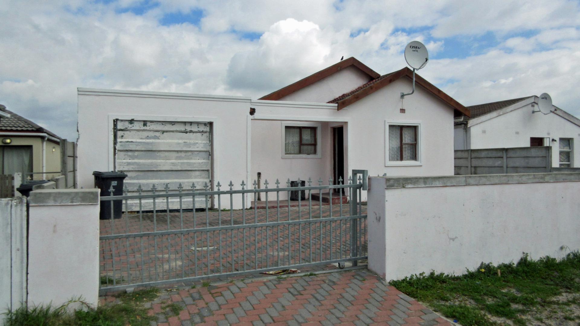 Front View of property in Blackheath