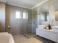 Bathroom 2 - 9 square meters of property in Boardwalk Meander Estate