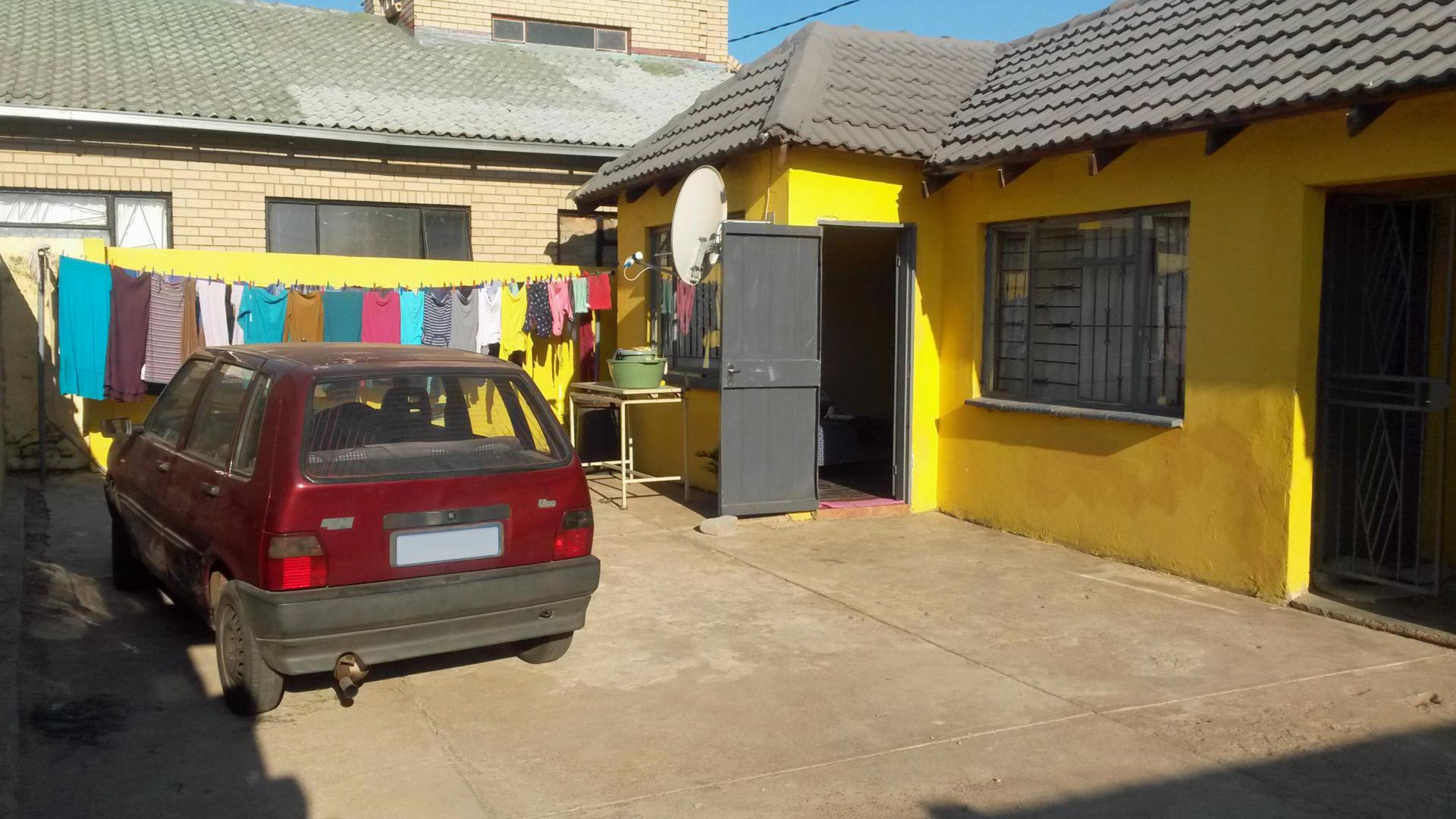 Front View of property in Mabopane