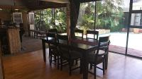 Dining Room - 21 square meters of property in Sunward park