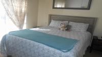 Main Bedroom - 13 square meters of property in Sasolburg