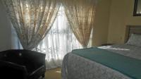 Main Bedroom - 13 square meters of property in Sasolburg