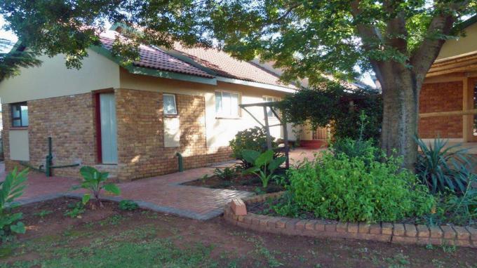 3 Bedroom House for Sale For Sale in Middelburg - MP - Private Sale - MR159964
