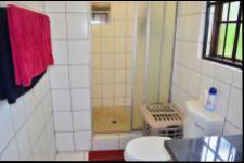 Bathroom 1 - 11 square meters of property in Mtunzini