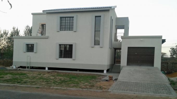 House for Sale For Sale in Middelburg - MP - Home Sell - MR160046