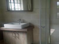 Main Bathroom - 6 square meters of property in Middelburg - MP
