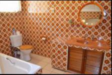 Bathroom 3+ - 23 square meters of property in Bluff