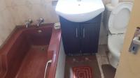 Bathroom 1 of property in Mmabatho
