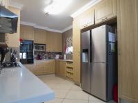 Kitchen - 24 square meters of property in The Wilds Estate