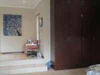 Main Bedroom - 35 square meters of property in Parkrand