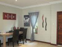 Dining Room - 14 square meters of property in Parkrand