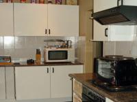 Kitchen - 10 square meters of property in Hazyview