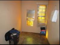 Main Bedroom - 20 square meters of property in Protea Glen