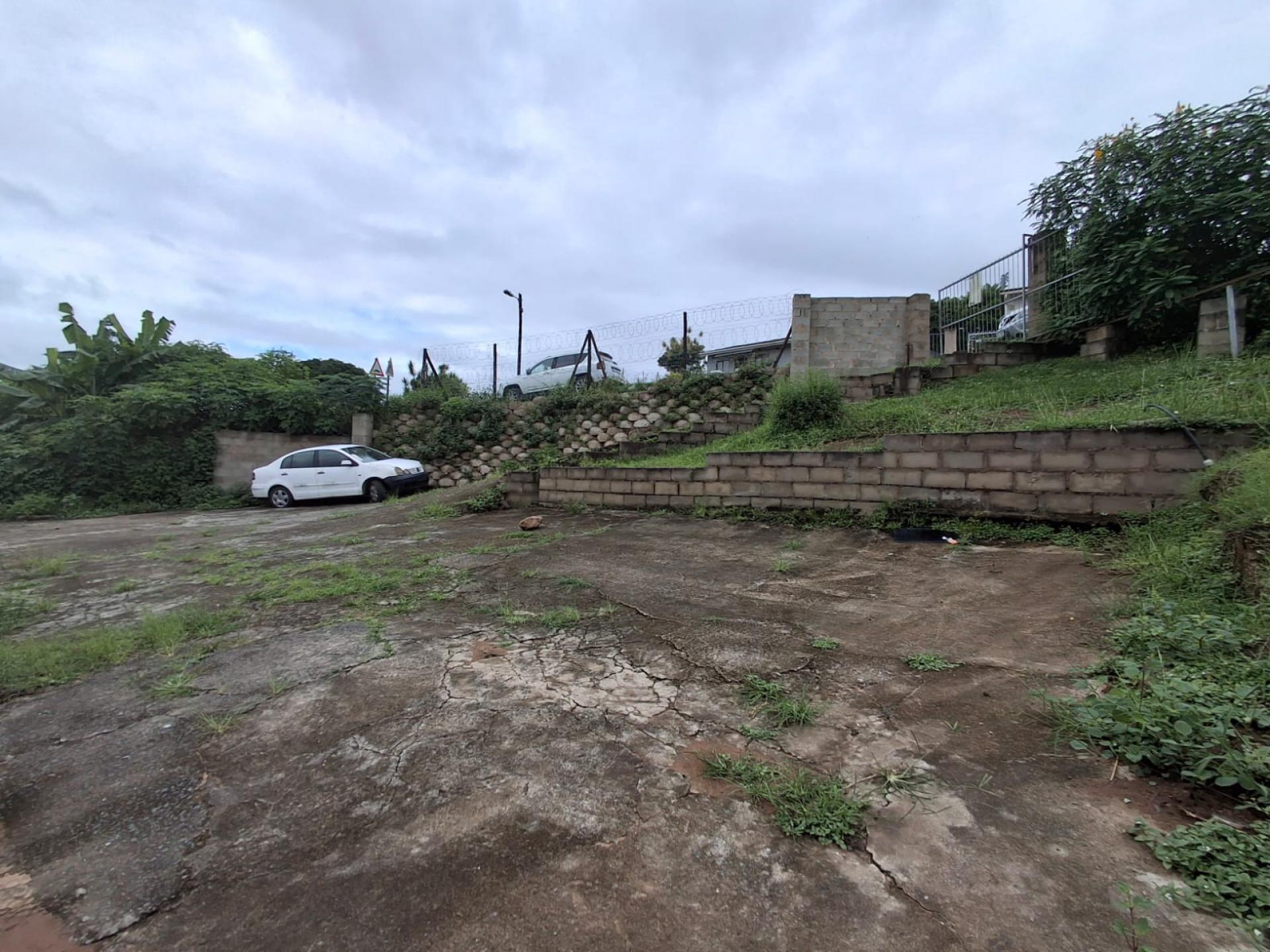 Front View of property in Pinetown 