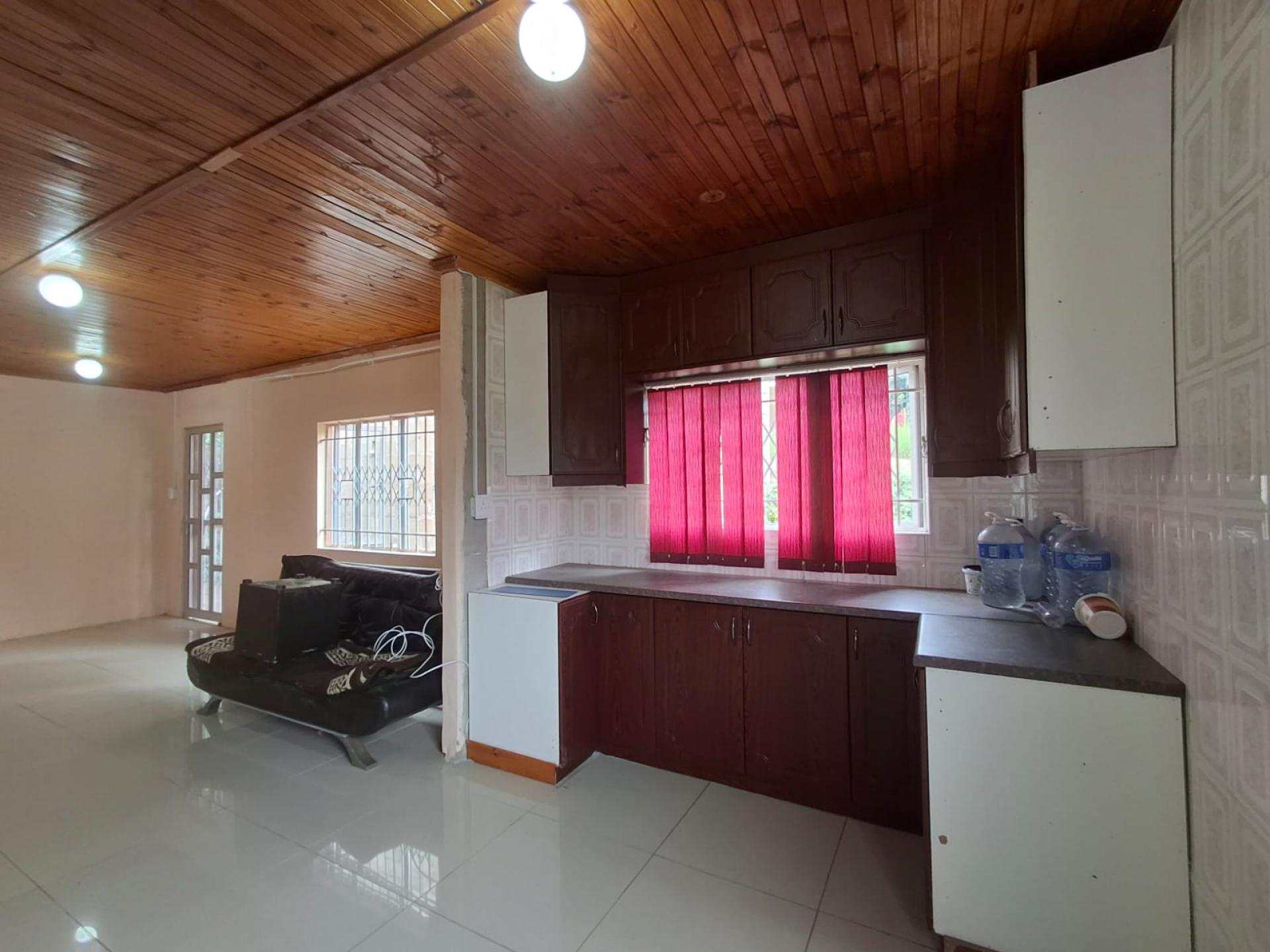 Kitchen of property in Pinetown 
