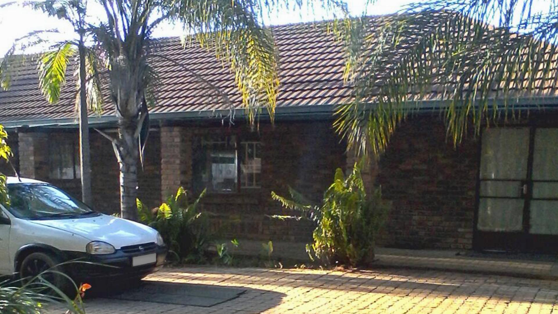 Front View of property in Lephalale (Ellisras)