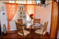 Dining Room - 25 square meters of property in Seaview 