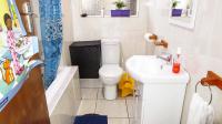 Main Bathroom - 5 square meters of property in Morningside - DBN