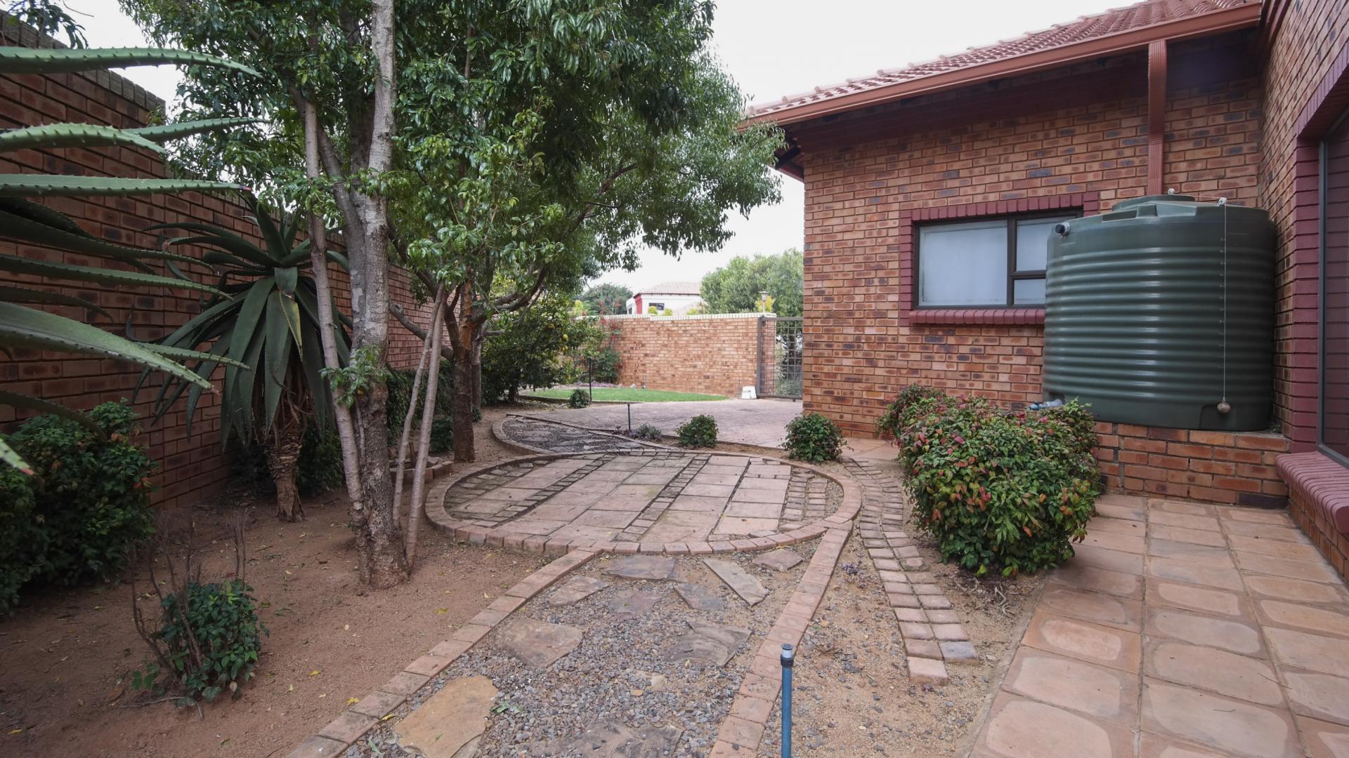 Front View of property in The Wilds Estate