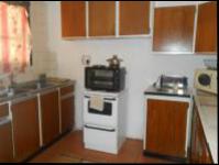 Kitchen - 12 square meters of property in Klipspruit West