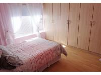 Main Bedroom - 19 square meters of property in Overbaakens