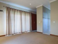 Main Bedroom of property in Willow Acres Estate