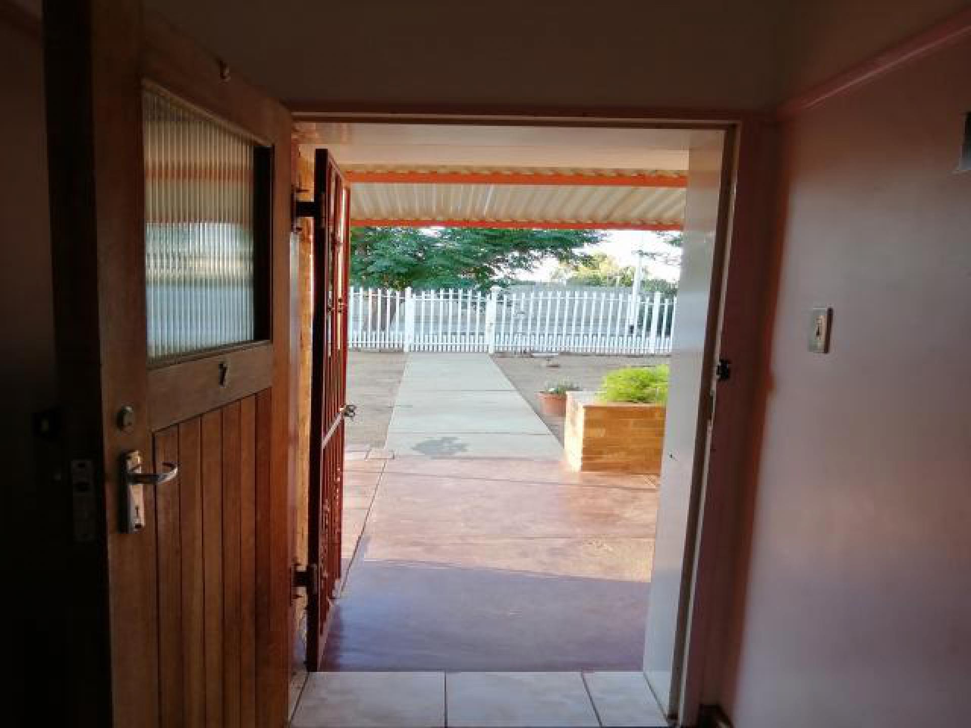 Standard Bank EasySell 3 Bedroom House for Sale in De Aar