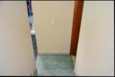 Spaces - 8 square meters of property in Queensburgh