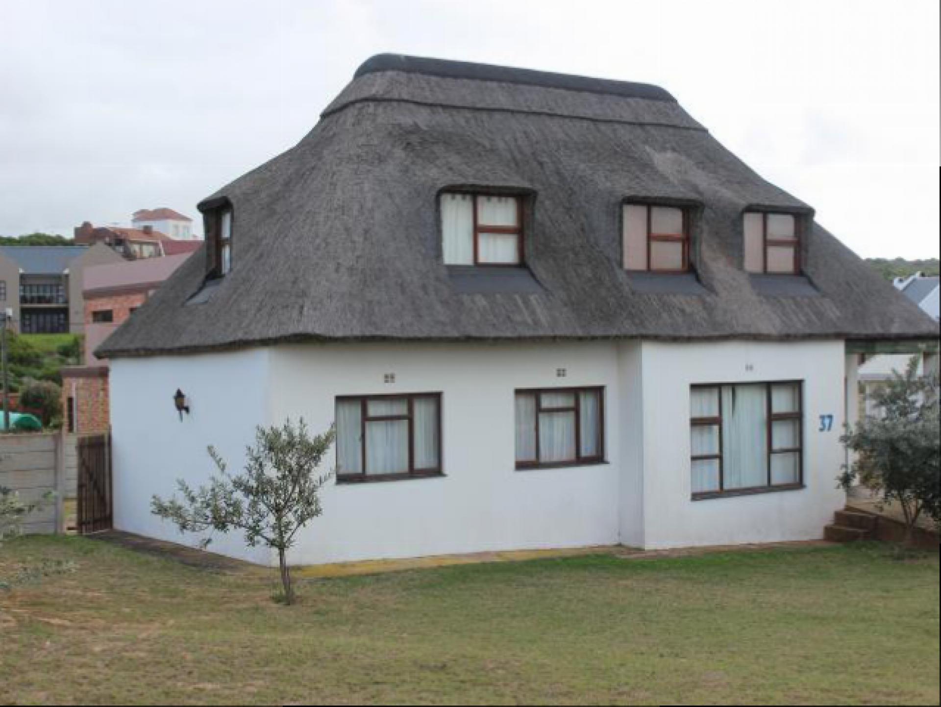 Front View of property in Jongensfontein