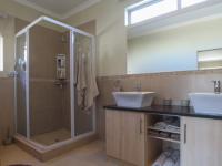 Main Bathroom of property in Six Fountains Estate