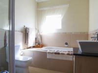 Bathroom 1 of property in Six Fountains Estate