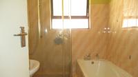 Bathroom 1 - 7 square meters of property in Saulsville