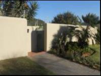 3 Bedroom 2 Bathroom Sec Title for Sale for sale in Mondeor