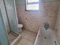 Bathroom 1 - 6 square meters of property in Parkrand