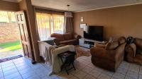 Lounges - 34 square meters of property in Kempton Park
