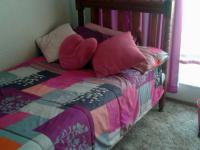 Bed Room 1 - 13 square meters of property in La Hoff