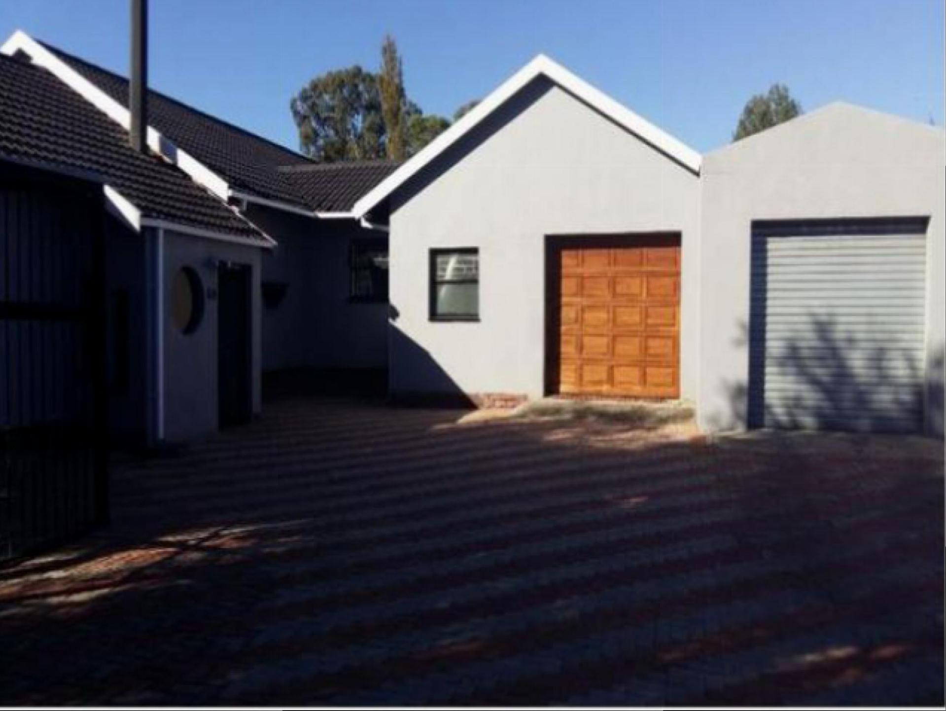 Front View of property in Secunda