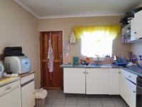 Kitchen - 9 square meters of property in Geelhoutpark