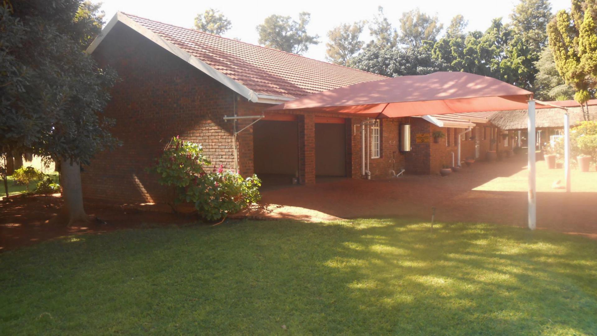 Front View of property in Rustenburg