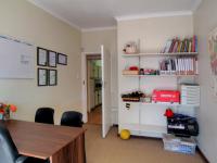 Study - 11 square meters of property in Constantia Glen