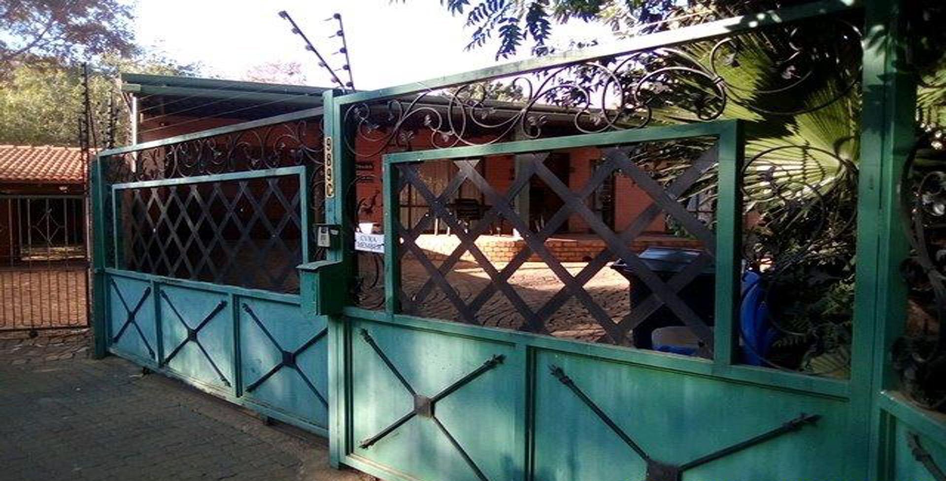 Front View of property in Roodepoort