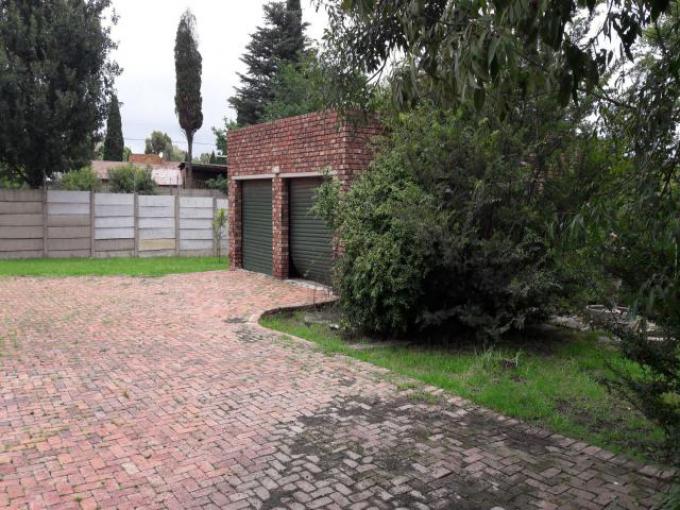 Standard Bank EasySell 4 Bedroom House for Sale in Ermelo - MR161053