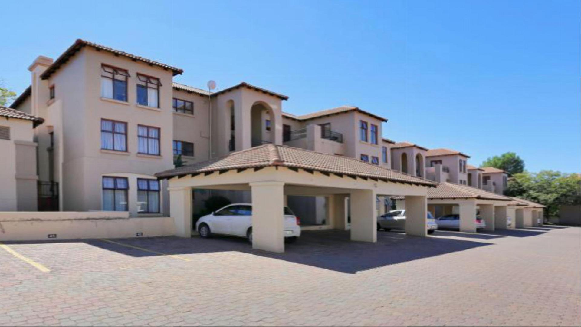 Carport  of property in Bryanston
