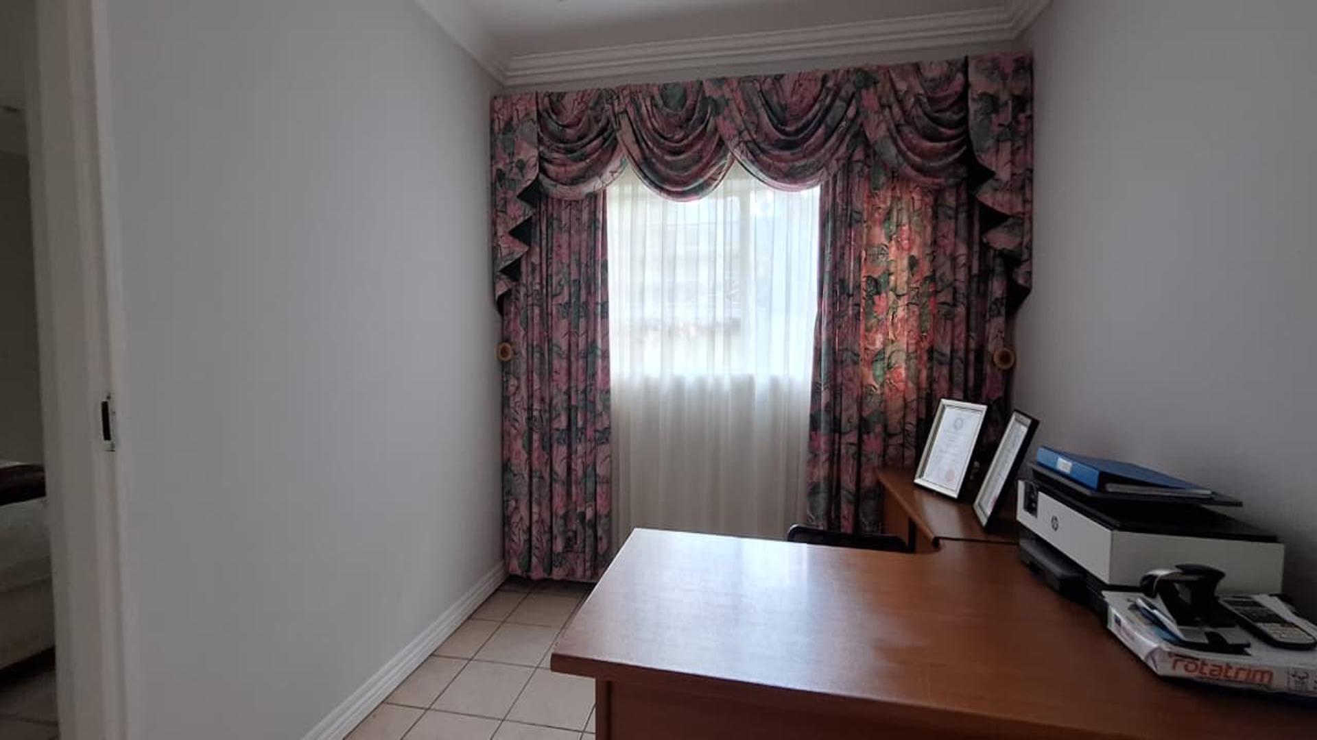 Study of property in Noordheuwel