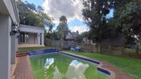 Swimming Pool of property in Noordheuwel