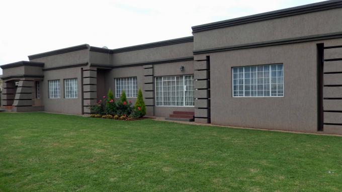 3 Bedroom House for Sale For Sale in Vanderbijlpark - Home Sell - MR161158