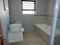 Bathroom 2 - 8 square meters of property in MYBURGH PARK