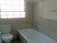 Bathroom 1 - 4 square meters of property in Heatherview