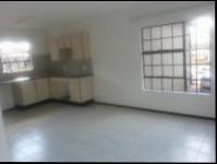 Kitchen - 10 square meters of property in Heatherview