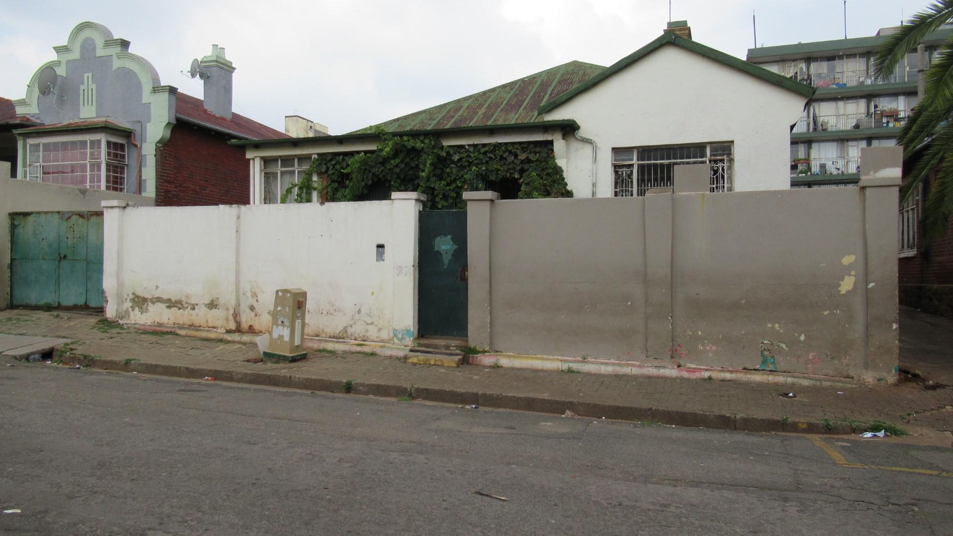 Front View of property in Berea - JHB